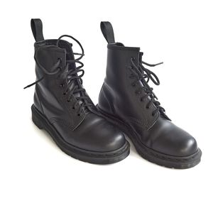 DR. MARTENS '1460 Mono' Boots size 9usL - 8usM